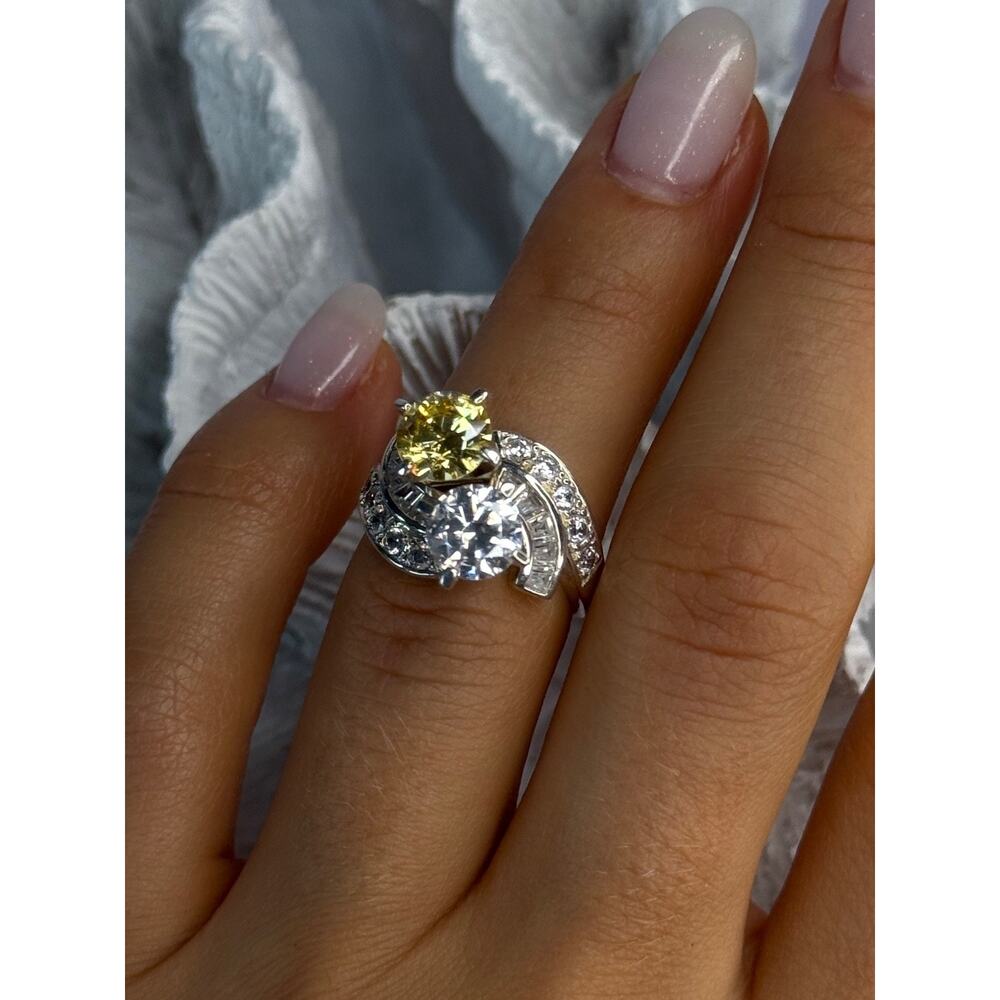 925 Sterling Silver Yellow & White Cz Ring Size 6 - Picture 8 of 12